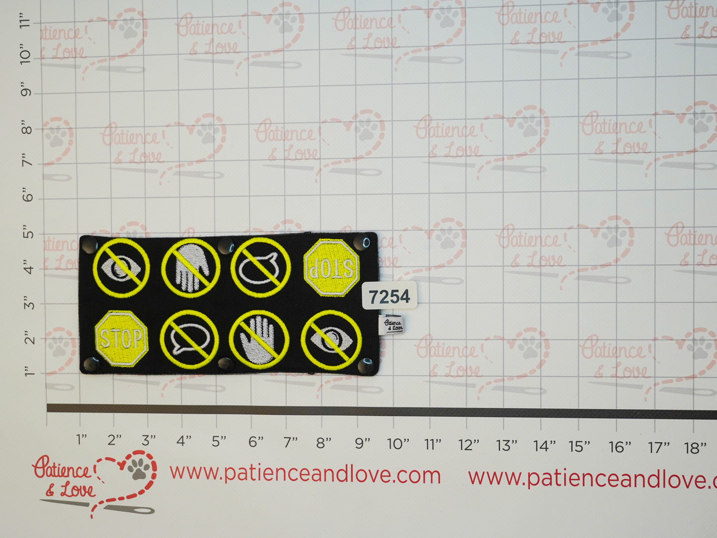 Ready to ship - Leash sleeve - 2025 - #7254