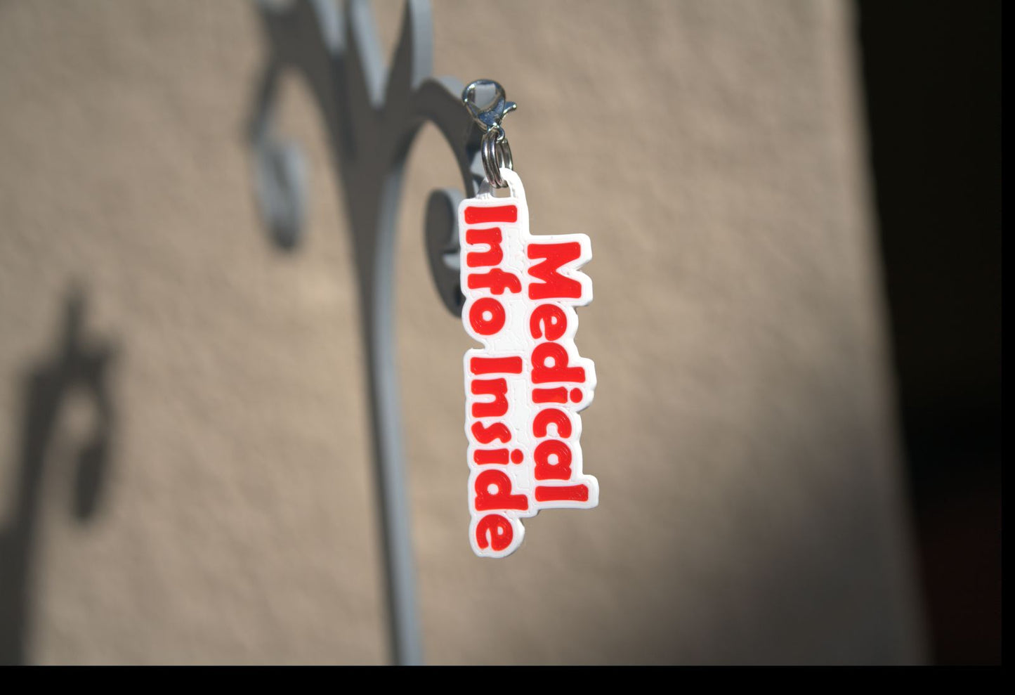 Medical Info Inside – Zipper pull accessory - Red and white - Pendant